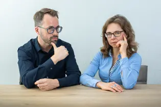 Zwijgverzuim en menopauze op de werkvloer: wat je niet hoort, kost het meest