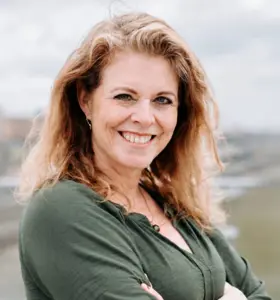 Boukje Keijzer - Auteur van 'De regels en de rek', spreker en expert op het gebied van regels, rek en verandering. Laat mensen ervaren dat er veel meer mogelijk is dan ze denken.