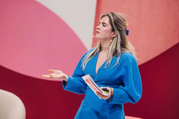 De kracht van anders: hoe Sophie‑Anne Onland organisaties in beweging brengt
