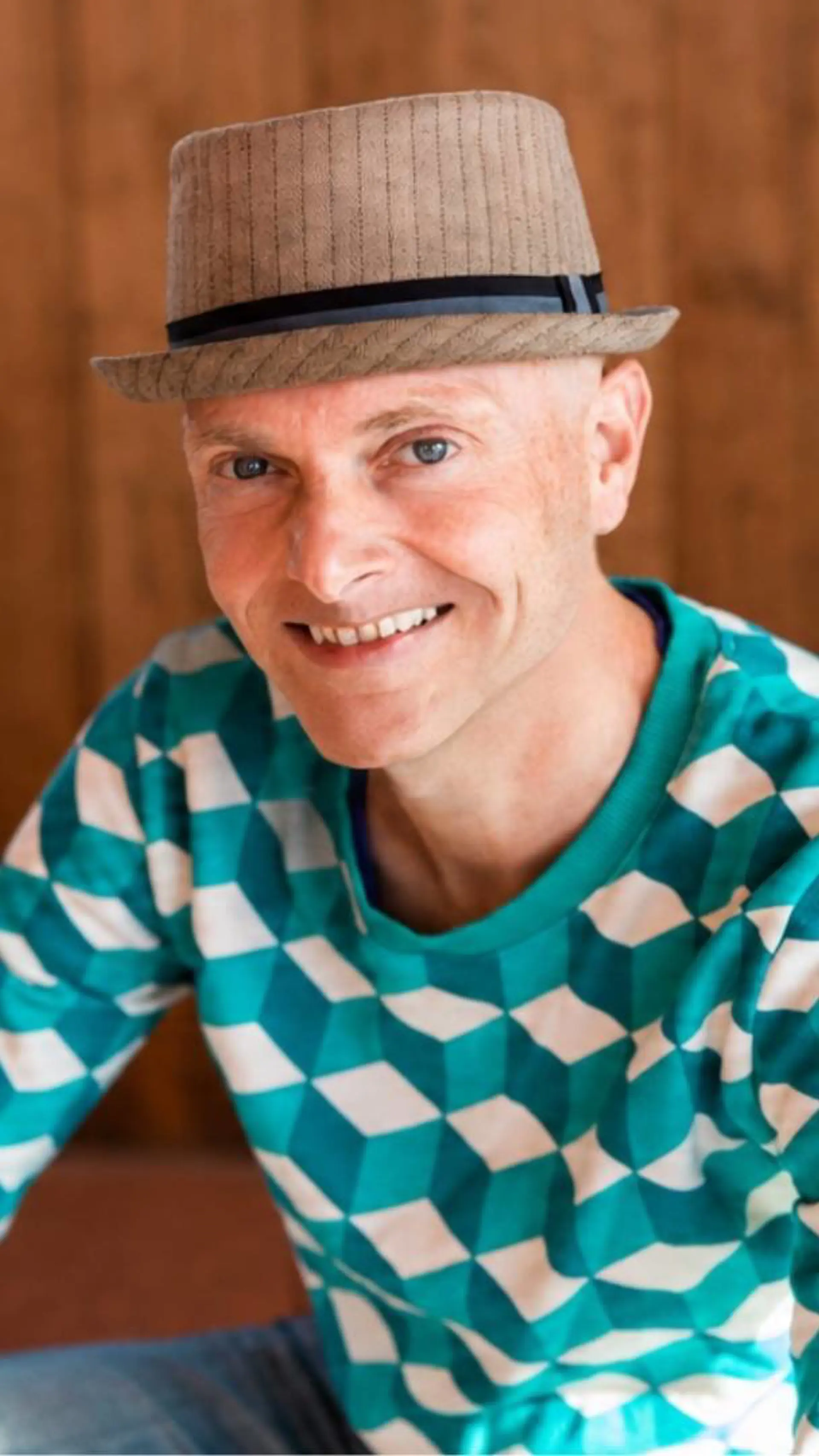 Remko van der Drift - <p data-pm-slice="1 1 []">Faalkundige, auteur en expert in organisatieontwikkeling inspireert met humor en praktische inzichten om fouten te benutten als motor voor groei en innovatie.</p>