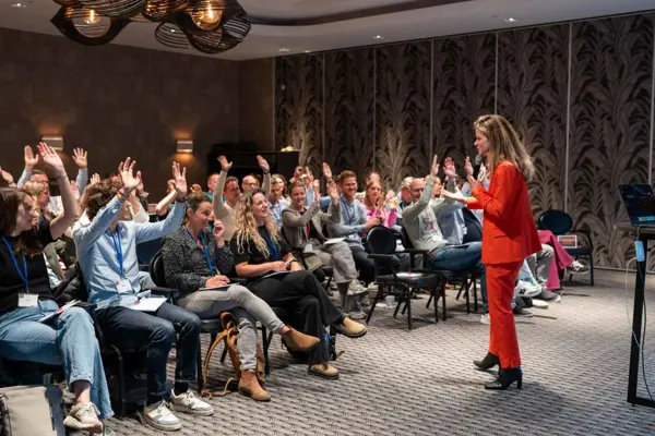 Uit je comfortzone met... een dagvoorzitter!
