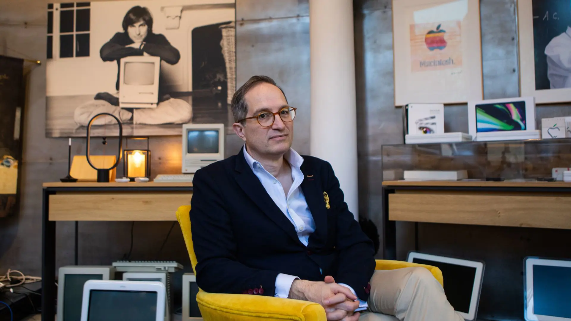Peter Hinssen - <p data-start="1985" data-end="2144">Technologie-expert en innovatiestrateeg die organisaties helpt richting te vinden in snelle verandering en leiders inspireert om toekomstgericht te handelen.</p>