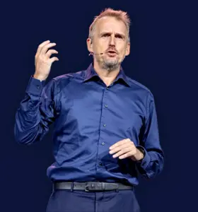 Jeroen de Flander - Professor en strategisch denker die AI en uitvoering samenbrengt en leiders inspireert om strategie om te zetten in meetbare prestaties.