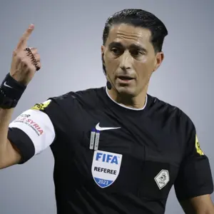 Serdar Gözübüyük