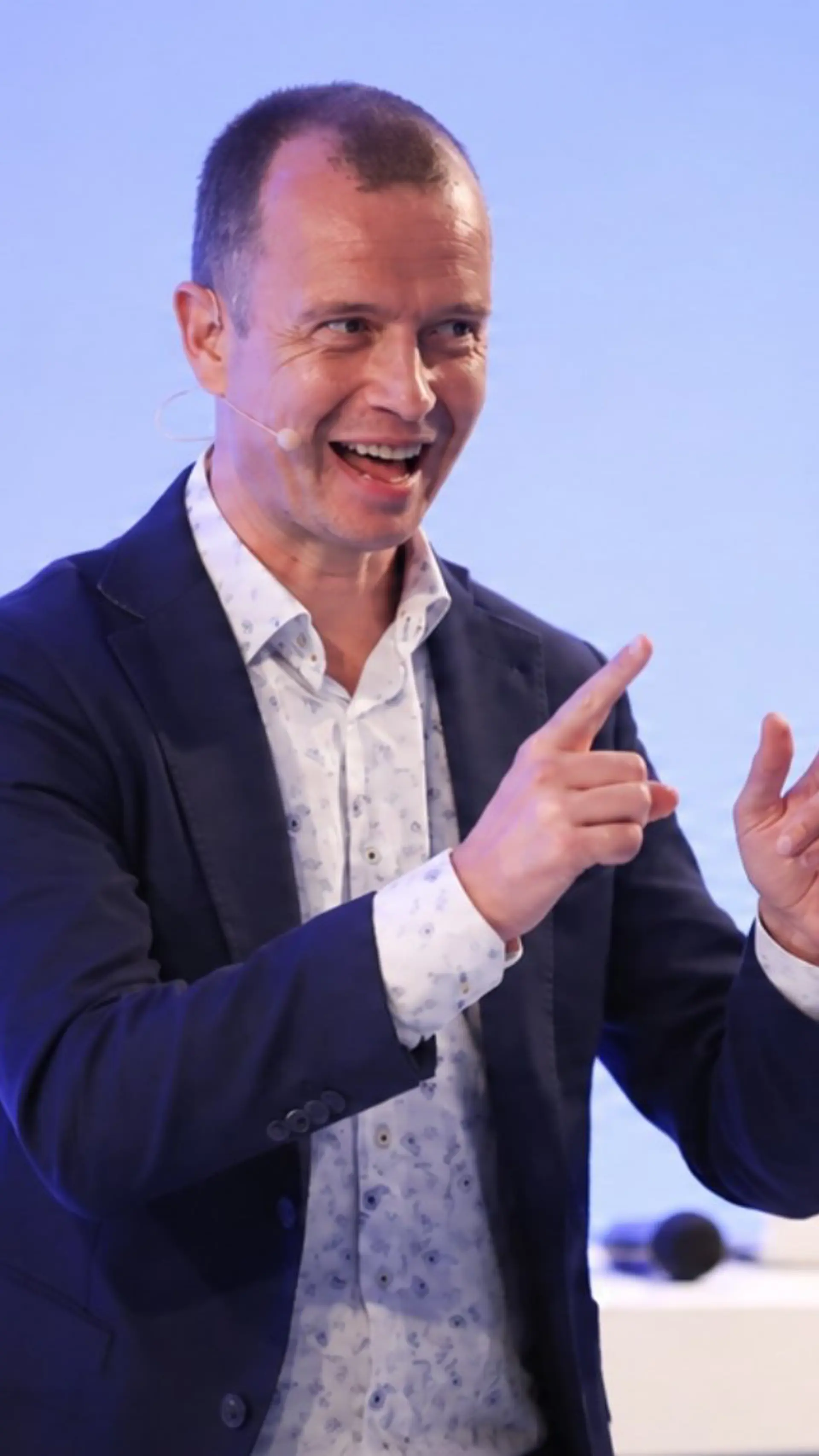 Cyriel Kortleven - <p>Internationaal keynote spreker en veranderspecialist die organisaties inspireert met praktische inzichten voor creativiteit, innovatie en verandering.</p>