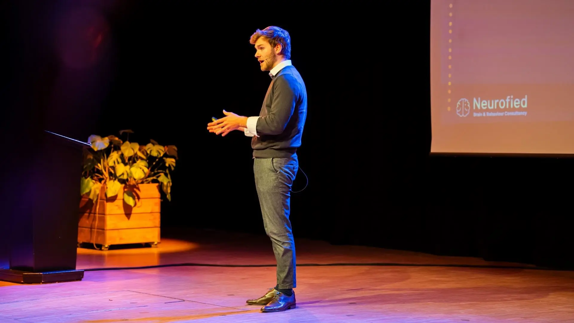 Philip Jordanov - <p>Gedragswetenschapper en auteur die neuropsychologie vertaalt naar praktische inzichten voor organisaties en duurzame gedragsverandering stimuleert</p>