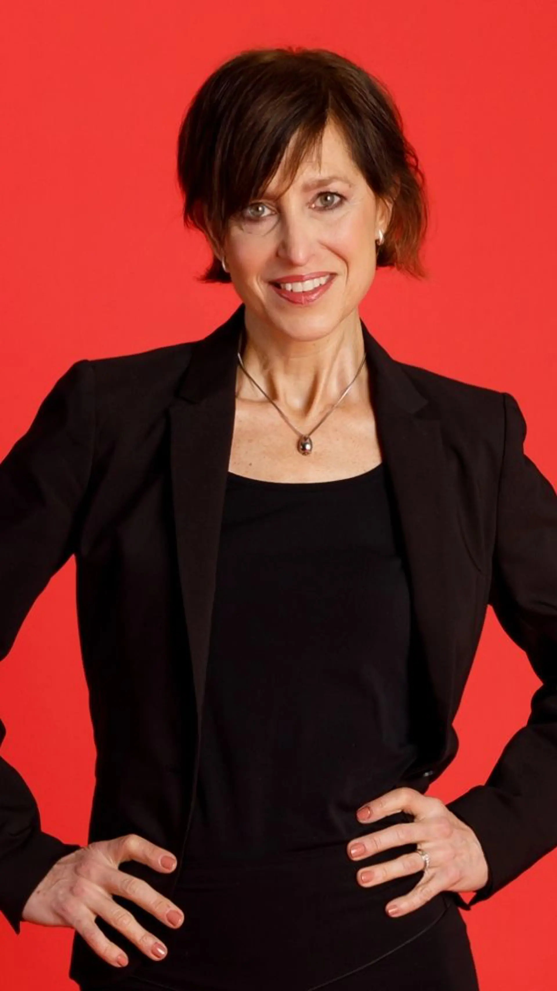 Fiona Passantino - <p>AI expert, auteur en spreker die organisaties inspireert om technologie en menselijk talent slim te combineren voor meer creativiteit innovatie en werkplezier.</p>