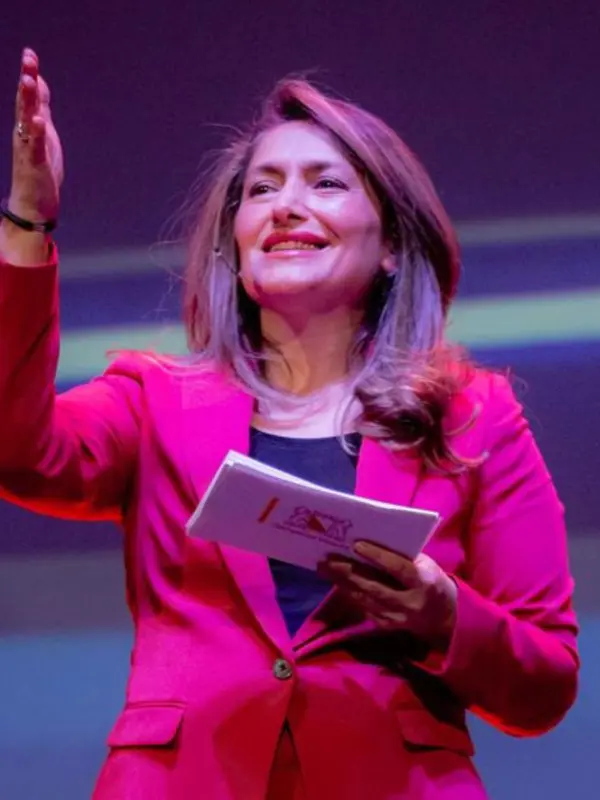 Elif Borucu-Çalinalti