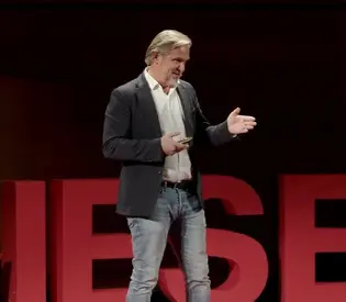 Hoe Dennis Heijn persoonlijke tragedie en corporate ervaring vertaalt naar inspiratie voor leiders en teams