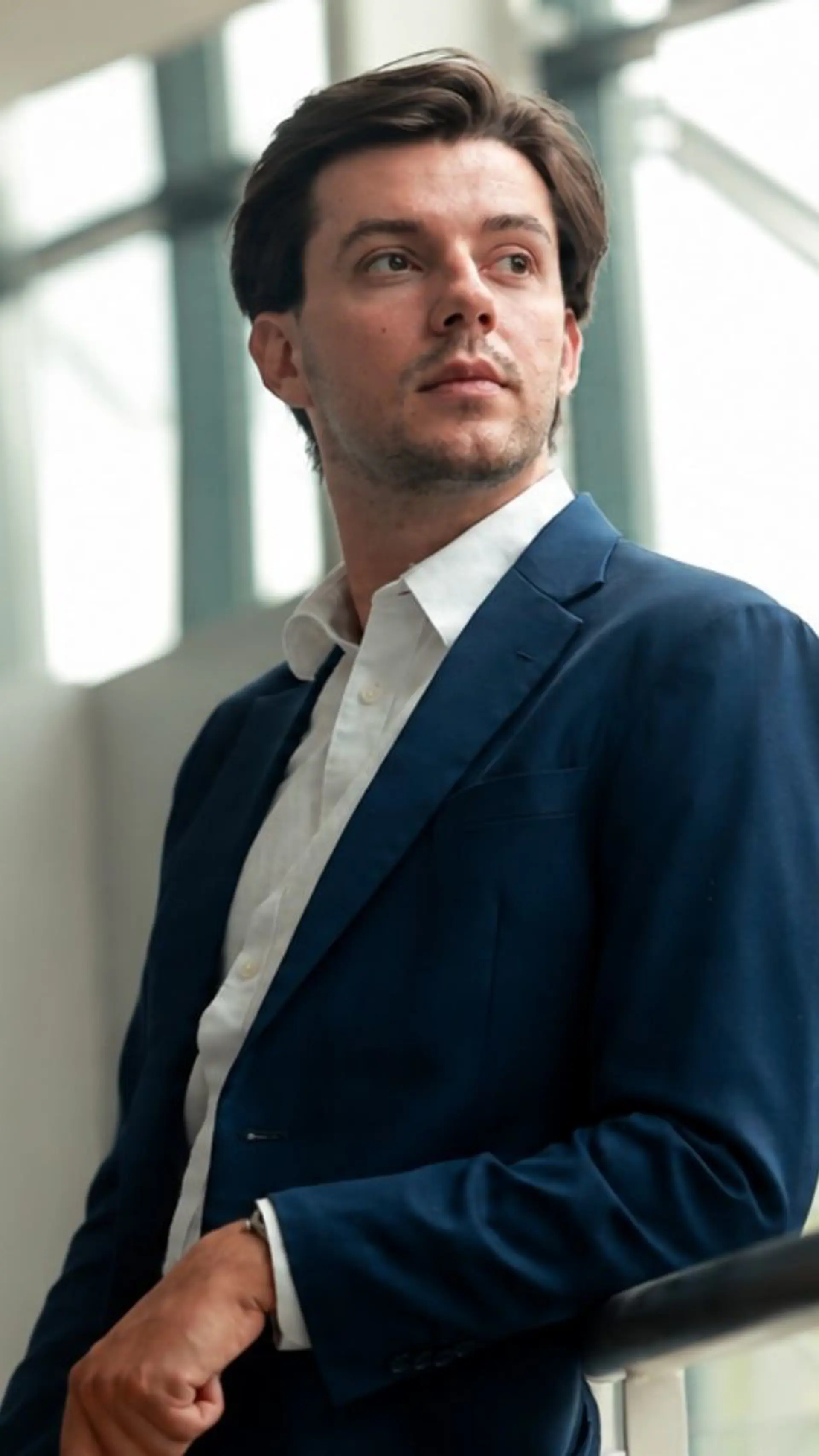 Frank de Rooij - <p>Dagvoorzitter, gespreksleider en moderator met een academische achtergrond in econometrie die energie en inhoud op het podium samenbrengt.</p>