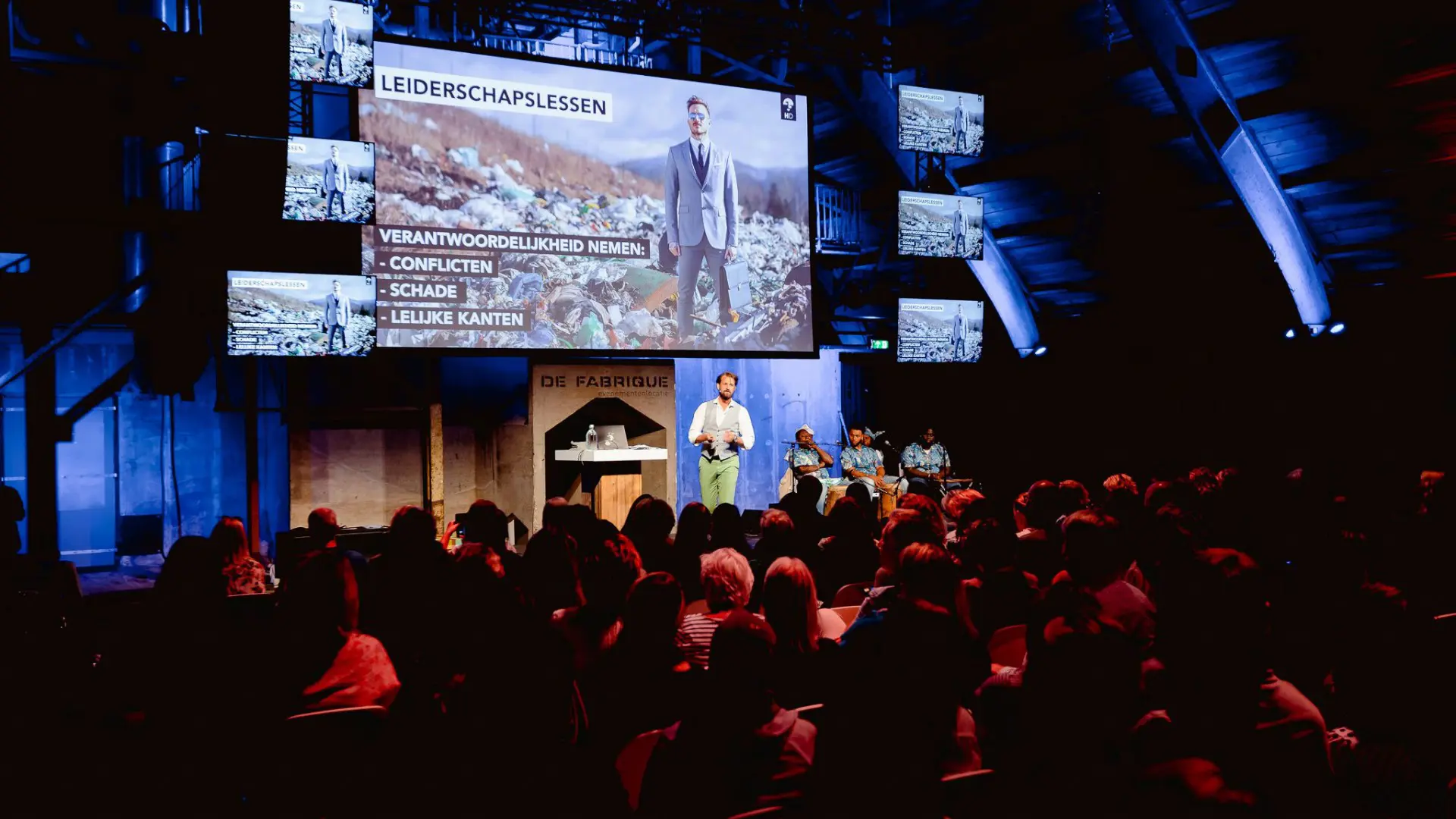 Walter Faaij - <p>Corporate antropoloog, biedt diepgaande inzichten in duurzaamheid en organisatiecultuur, met een focus op transformatie.</p>