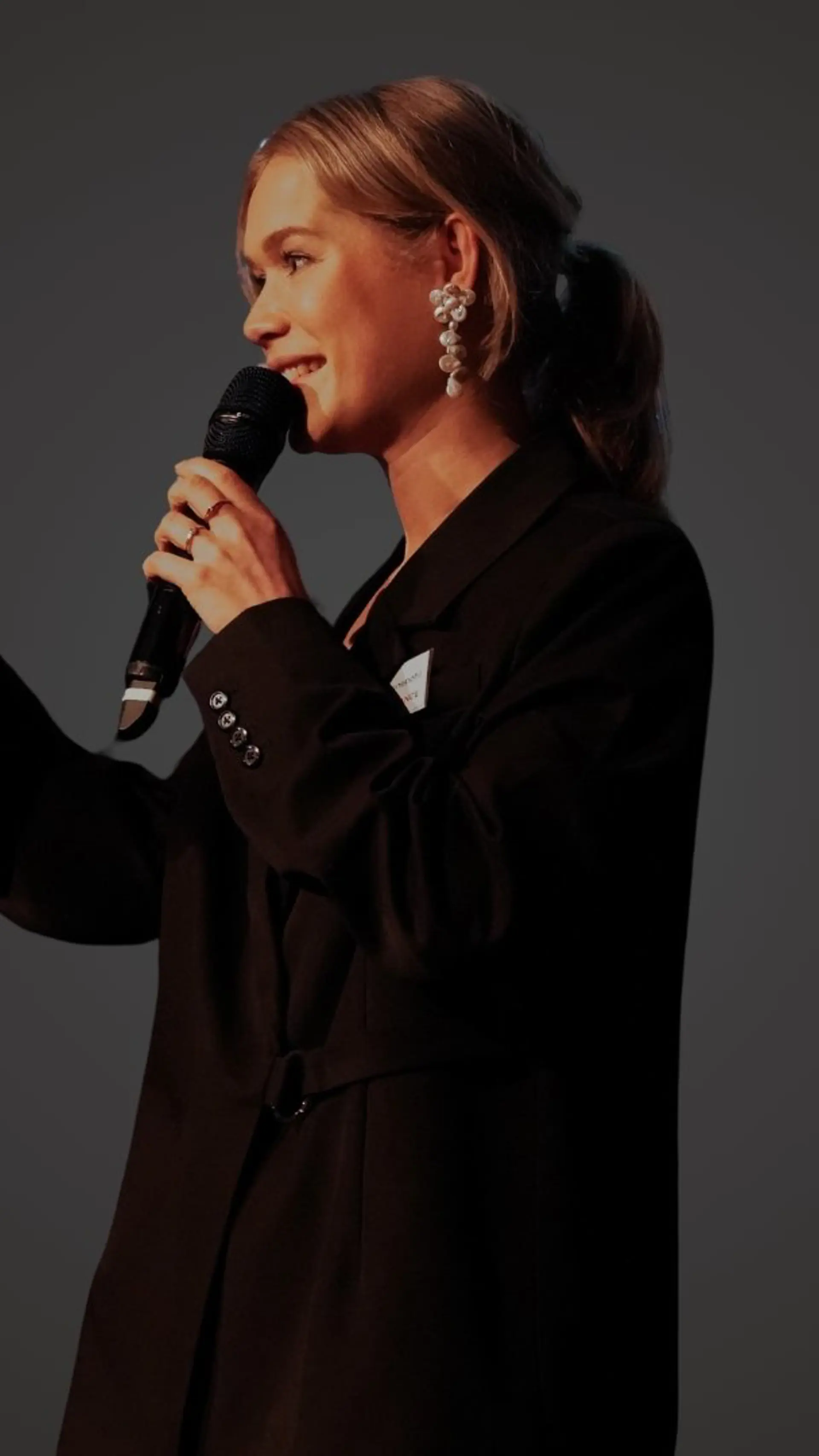 Léonie Kennepohl - <p>Spreker over diversiteit, Gen-Z en ondernemerschap. Praktische inzichten om vrouwen in finance aan te trekken en te behouden.</p>
