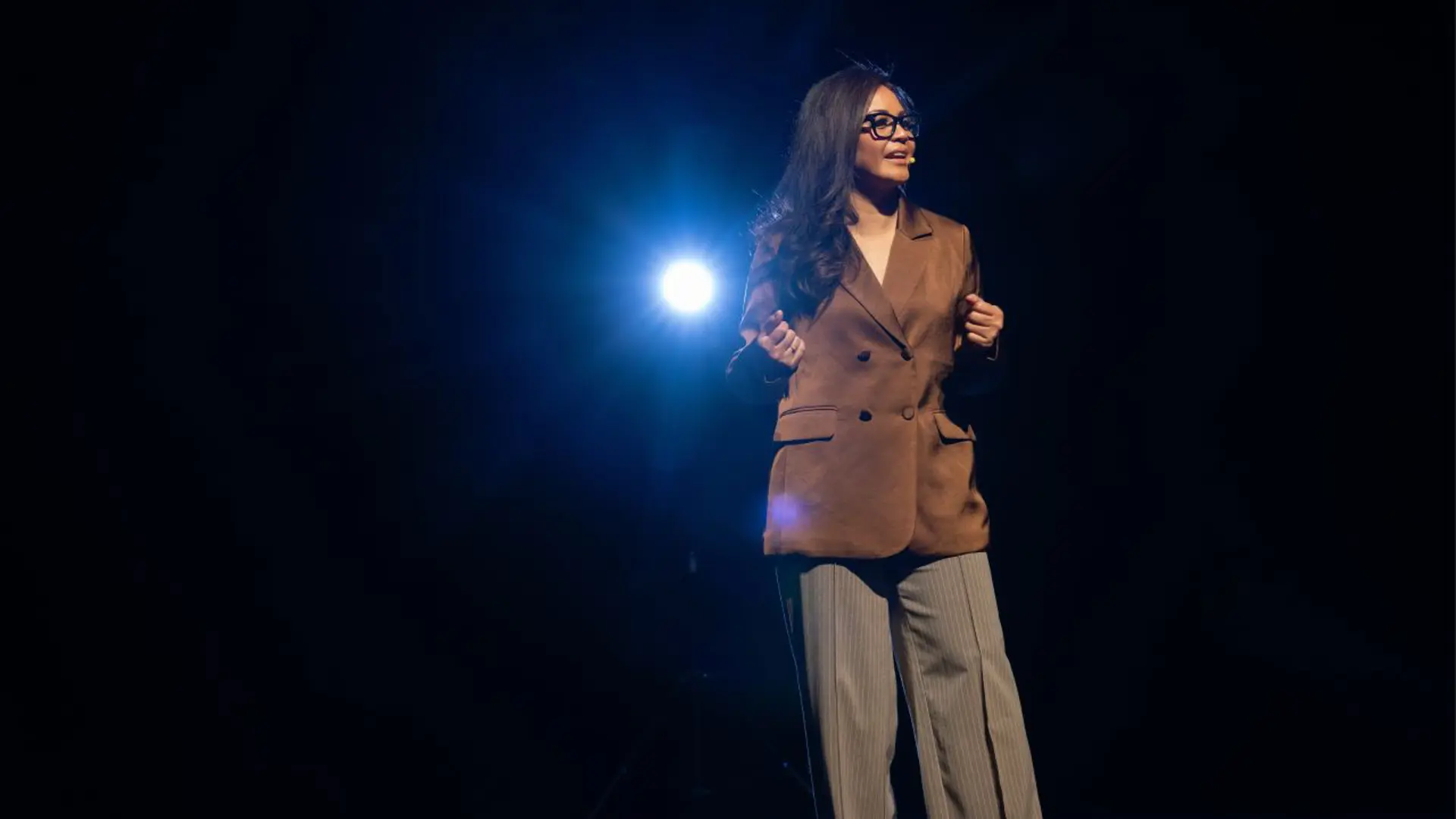 Ezra Grootveld - <p>Keynote speaker en expert in psychologische veiligheid die leiders laat zien hoe cultuur en gedrag bepalen of mensen hun stem durven te gebruiken.</p>