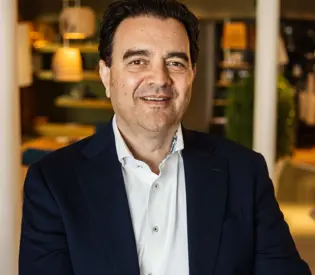 Spreker Gabriël Anthonio