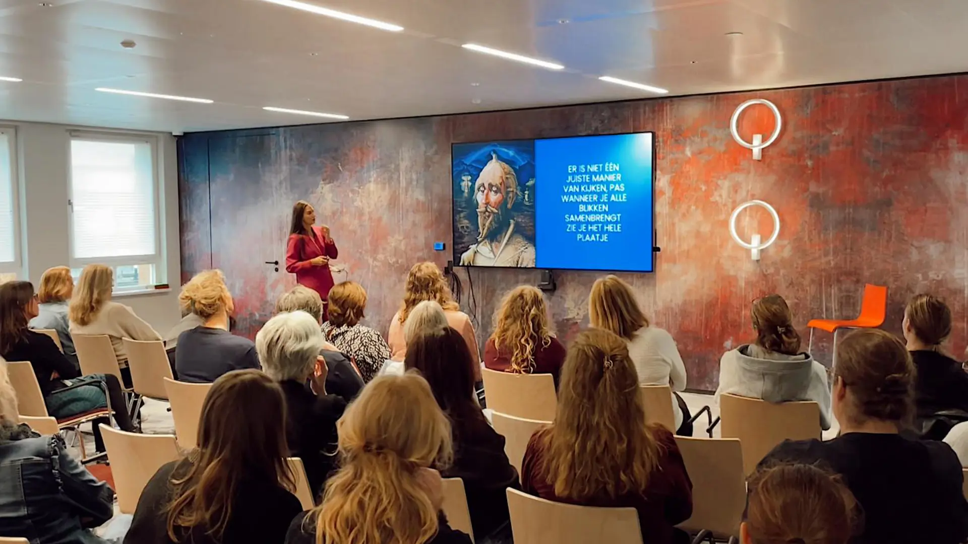 Marlieke Koks - <p data-start="832" data-end="984">Spreker over neurodiversiteit en presentator. Marlieke combineert persoonlijke verhalen met wetenschap in interactieve lezingen vol inzicht en humor.</p>