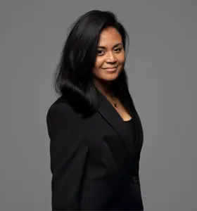 Ezra Grootveld - Keynote speaker en expert in psychologische veiligheid die leiders laat zien hoe cultuur en gedrag bepalen of mensen hun stem durven te gebruiken.