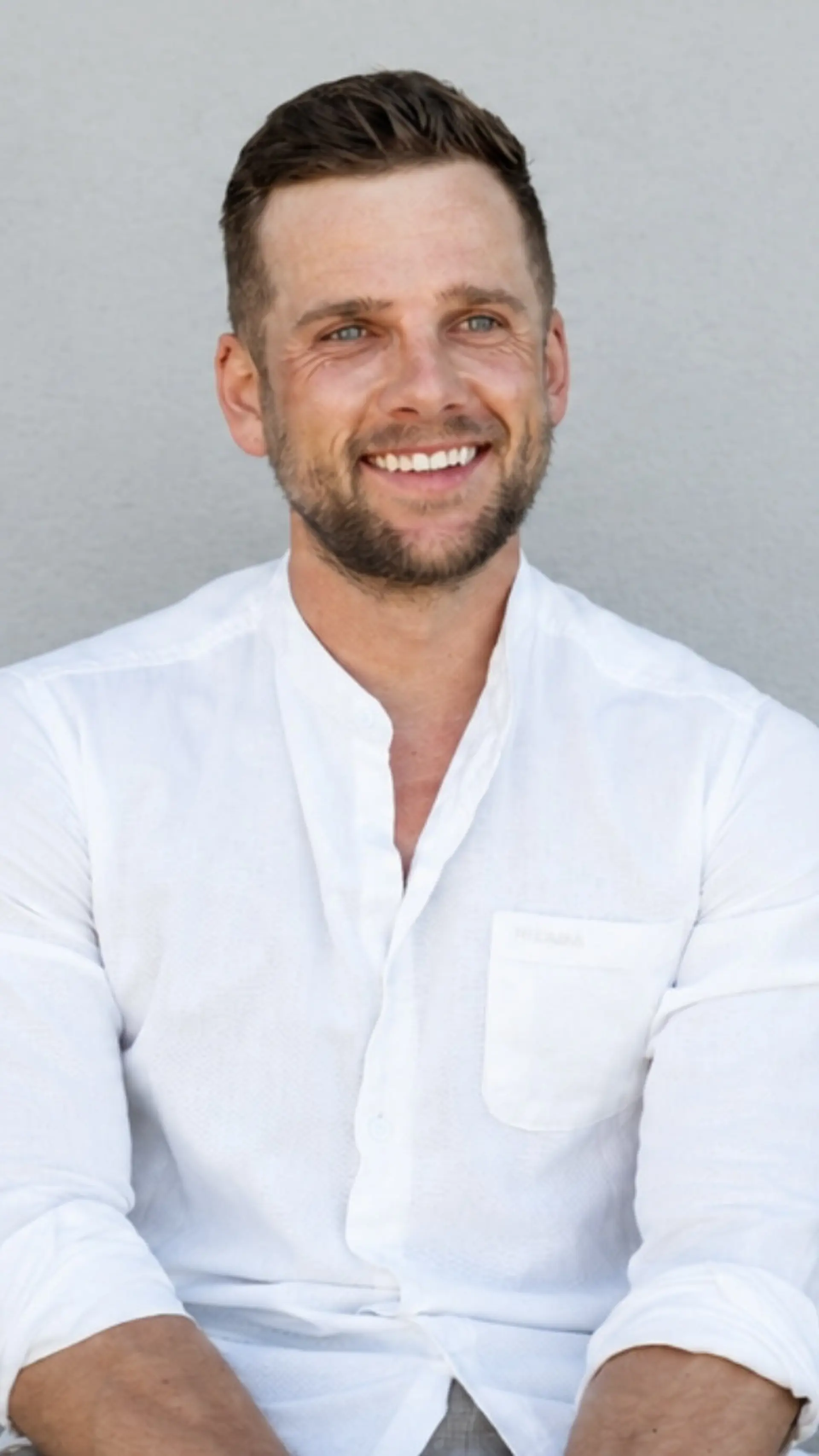 Thijs Verlangen - <p class="PDq2pG_selectionAnchorContainer" data-start="1464" data-end="1599">Vermogensstrateeg, auteur en spreker die belasting, pensioen en beleggen vertaalt naar slimme keuzes voor ondernemers en particulieren.</p>