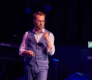 De overgang is geen privéprobleem en geen hitteprobleem