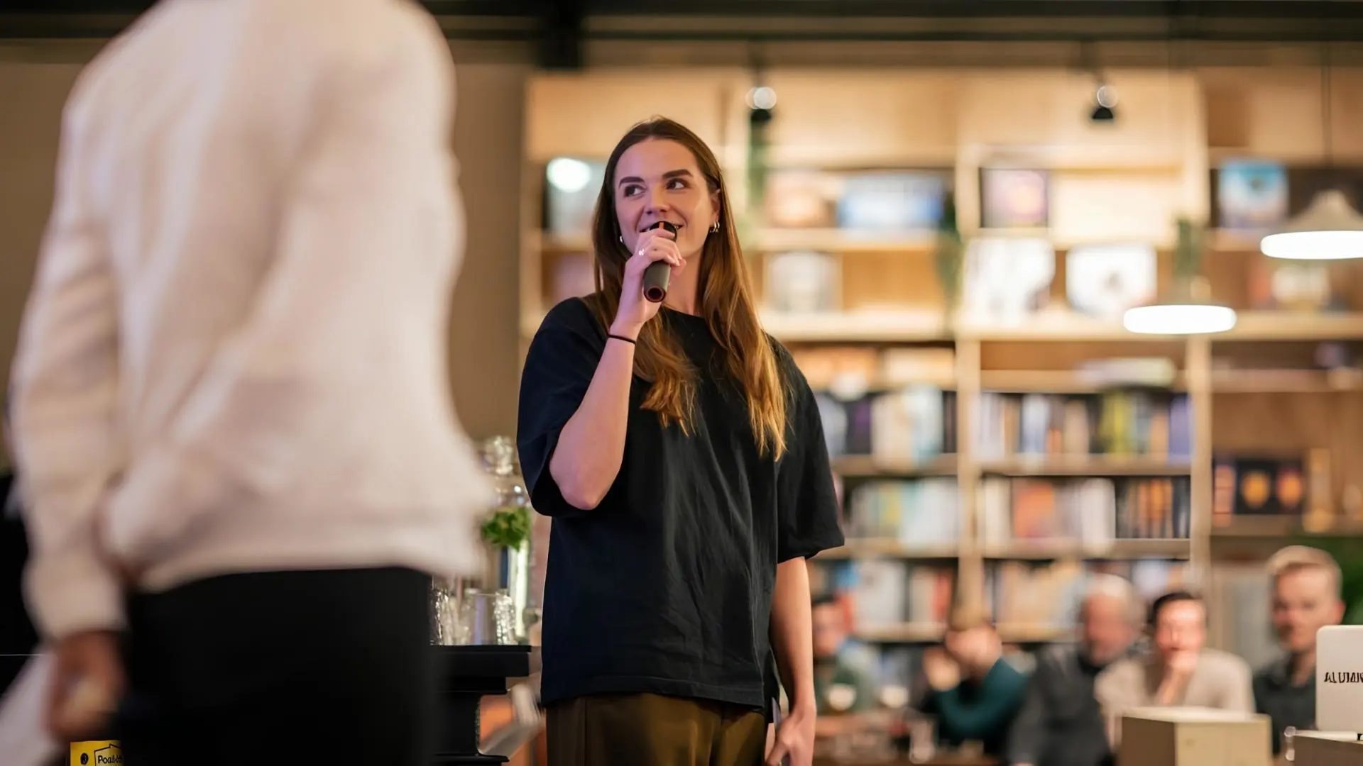 Vera Donkers - <p>Founder, spreker en ondernemer die organisaties helpt miscommunicatie te doorbreken en samenwerking tussen generaties te versterken met interactieve inzichten</p>