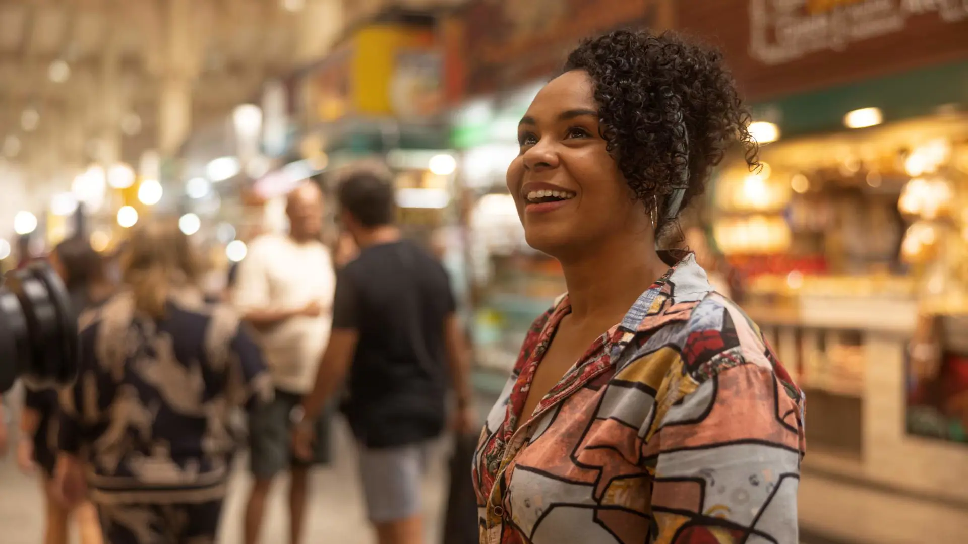 Jo Franco - <p>Keynote speaker, televisiepresentator, filmmaker en ondernemer die leiders helpt authentiek, magnetisch en overtuigend te communiceren.</p>