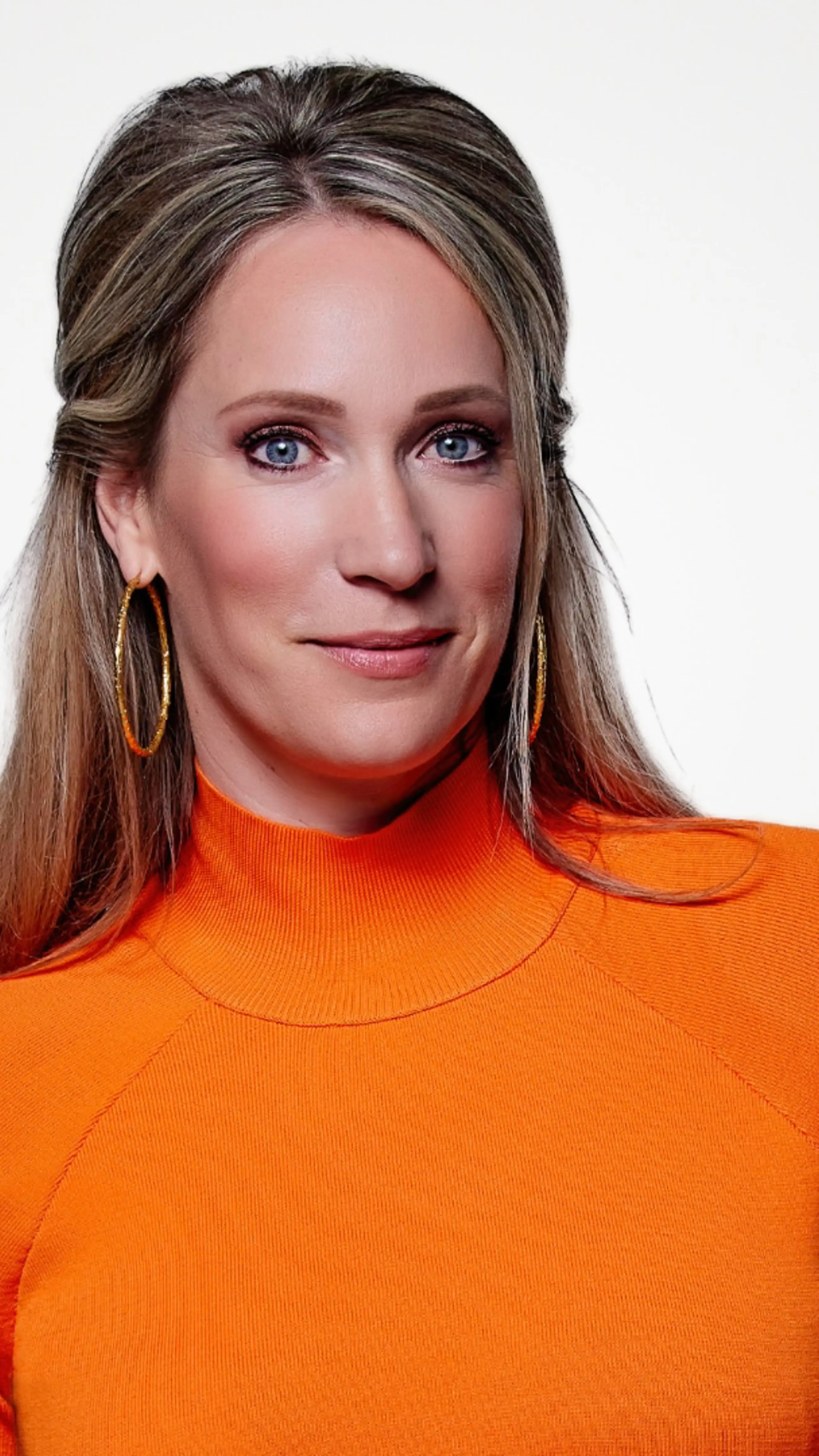 Dagvoorzitter Hélène Hendriks - Presentator - Boek nu