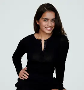 Sonia Eijken - Dagvoorzitter, moderator en presentatrice die evenementen verrijkt met scherpe moderatie, natuurlijke interactie en heldere gesprekken vol verdieping.