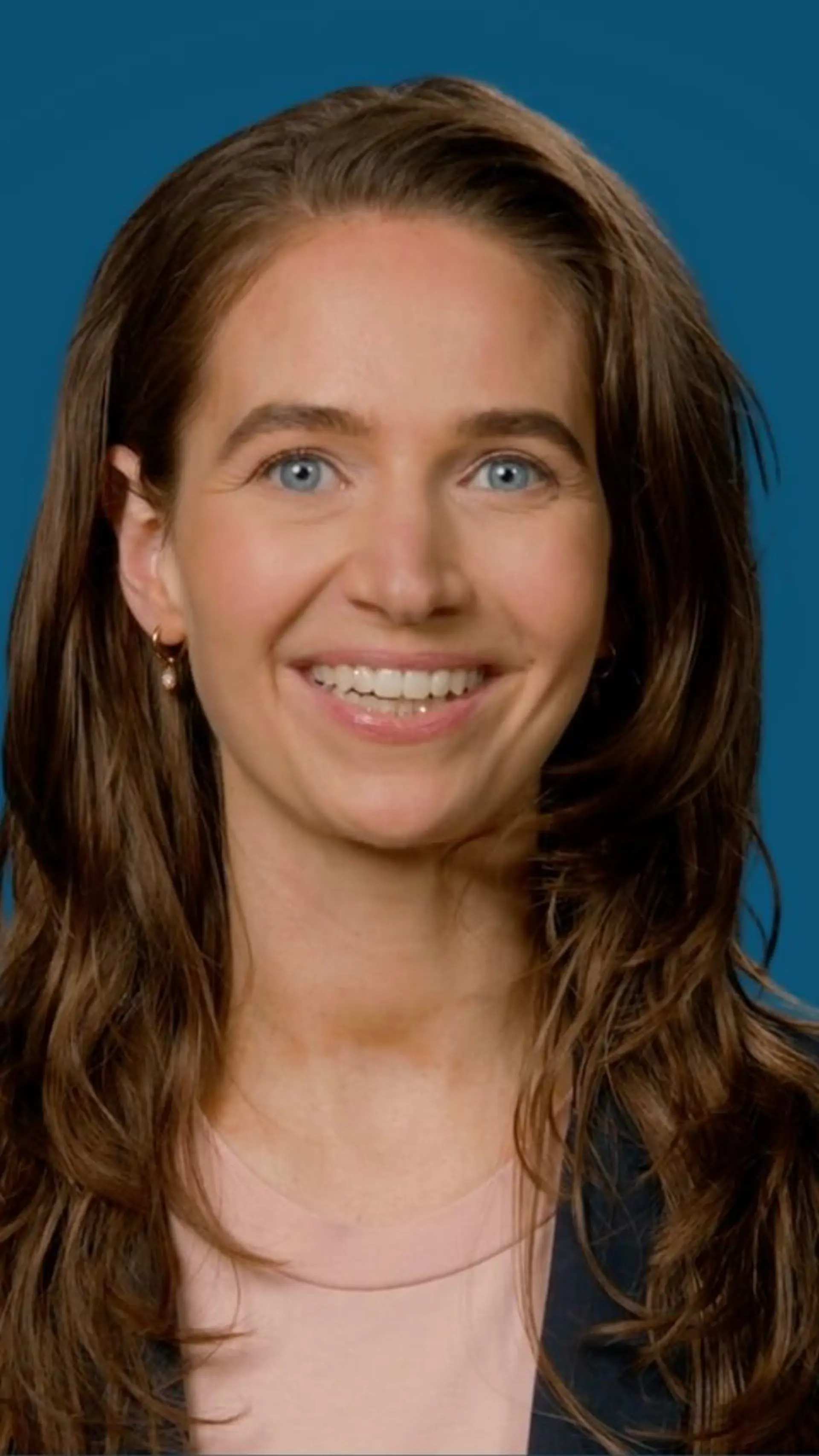 Bianca van Elp - <p>Dagvoorzitter, moderator en presentatrice die met rust, scherpte en intuïtie gesprekken verdiept en bijeenkomsten laat voelen als echte ontmoetingen.</p>